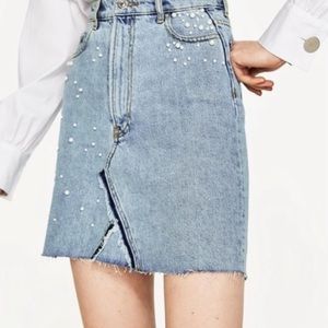 Zara denim pearl skirt